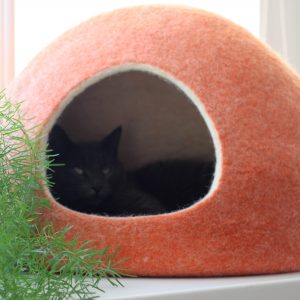 Cat Bed Cave. Fel Wool Pet House. Small Dog Bed