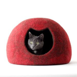 Red Cat Cave . Felted Wool House. Pet Holiday Christmas Gift