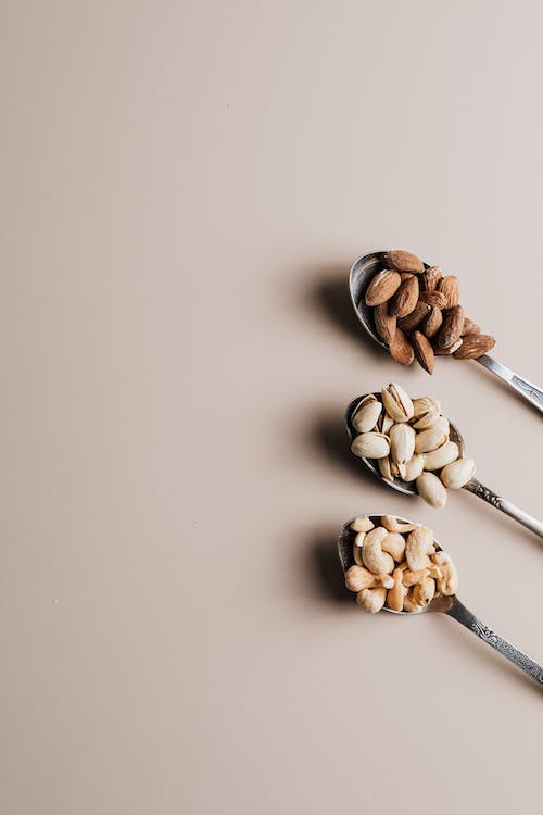 Can Dogs Eat Almonds Are Almonds Safe For Dogs